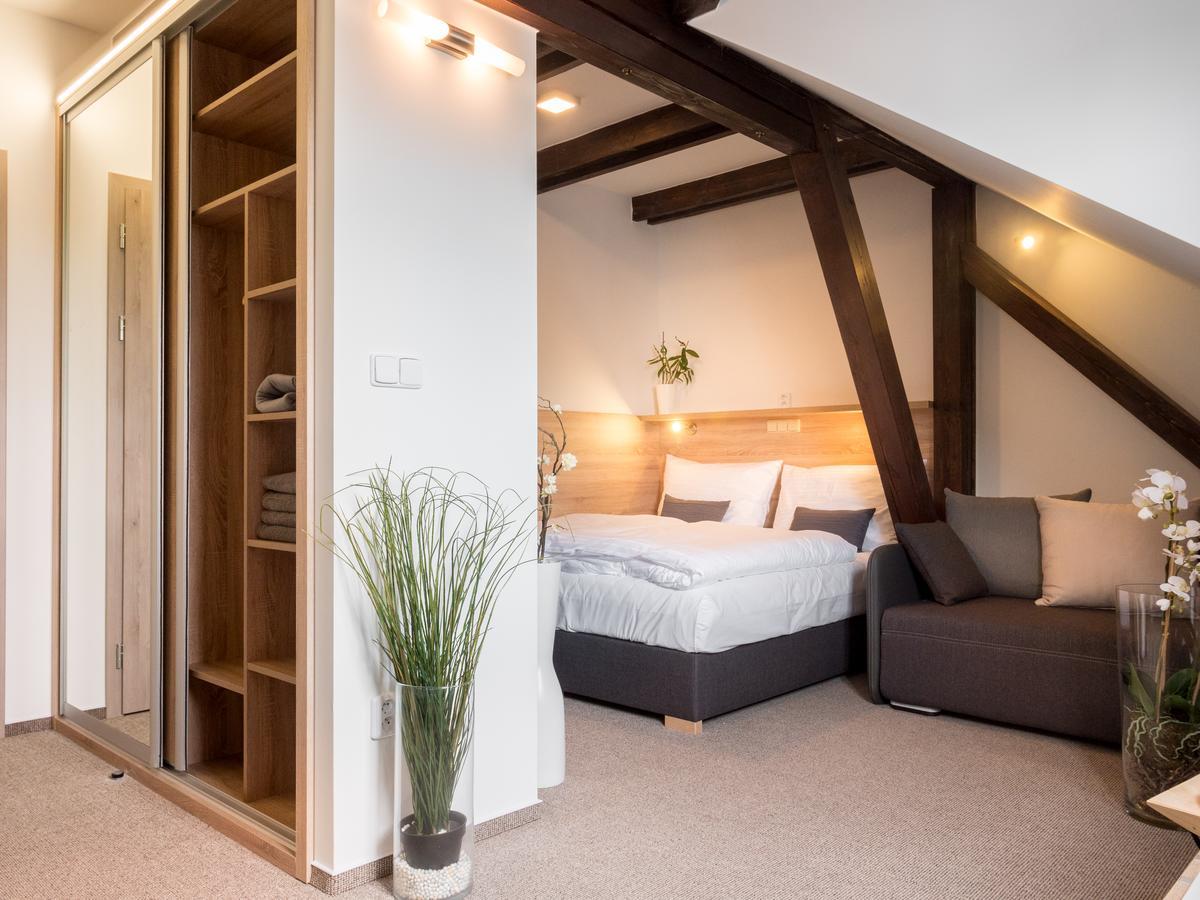 Club Apartments Čeladná Bagian luar foto