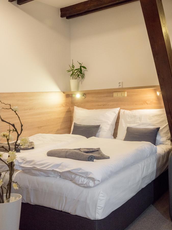 Club Apartments Čeladná Bagian luar foto